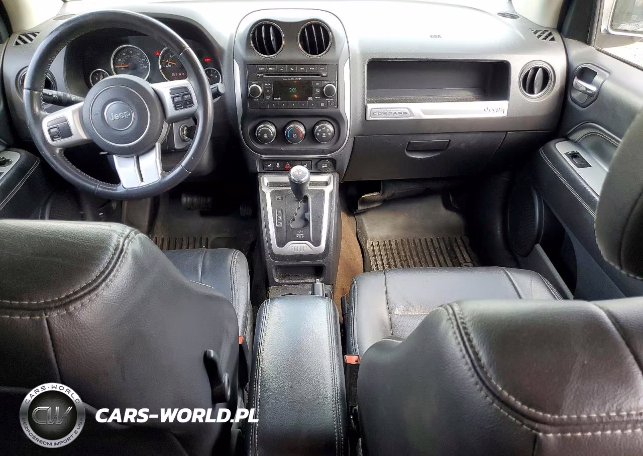 2015 Jeep Compass Latitude VIN:1C4NJDEB4FD162364 - 8