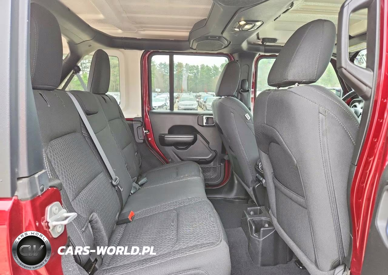 2021 Jeep Wrangler Unlimited Sport VIN:1C4HJXDG9MW703714 - 11