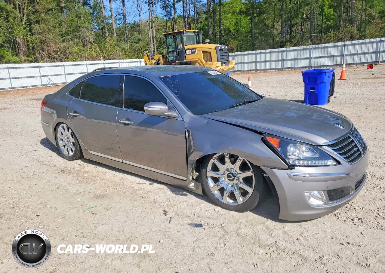 2011 Hyundai Equus Signature VIN:KMHGH4JF1BU042735 - 4