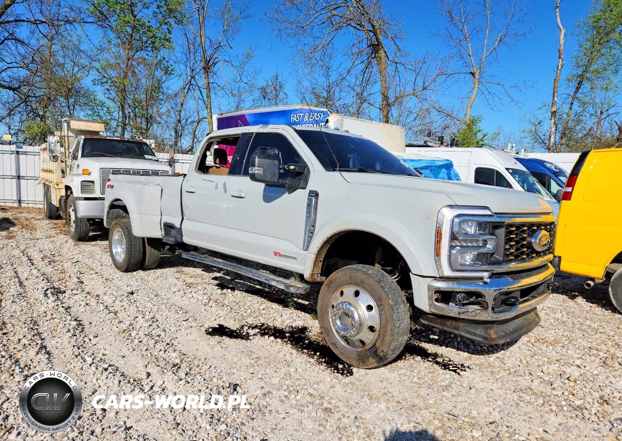 2025 Ford F450 Super Duty VIN:1FT8W4DM2SED13000 - 4