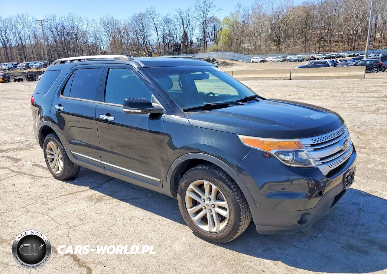 2013 Ford Explorer Xlt VIN:1FM5K8D88DGC08974 - 4