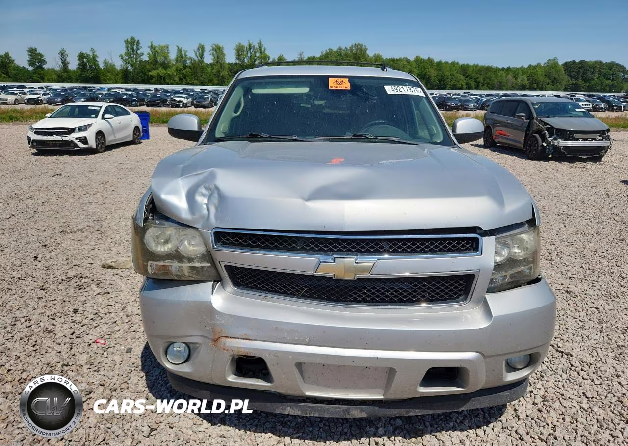 2011 Chevrolet Suburban C1500 Lt VIN:1GNSCJE09BR295538 - 5