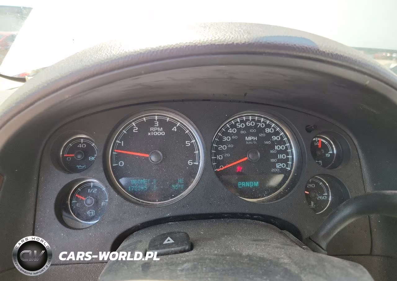2011 Chevrolet Suburban C1500 Lt VIN:1GNSCJE09BR295538 - 9
