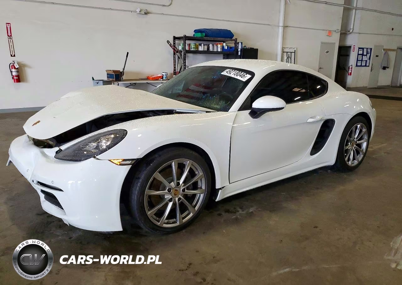 2018 Porsche Cayman