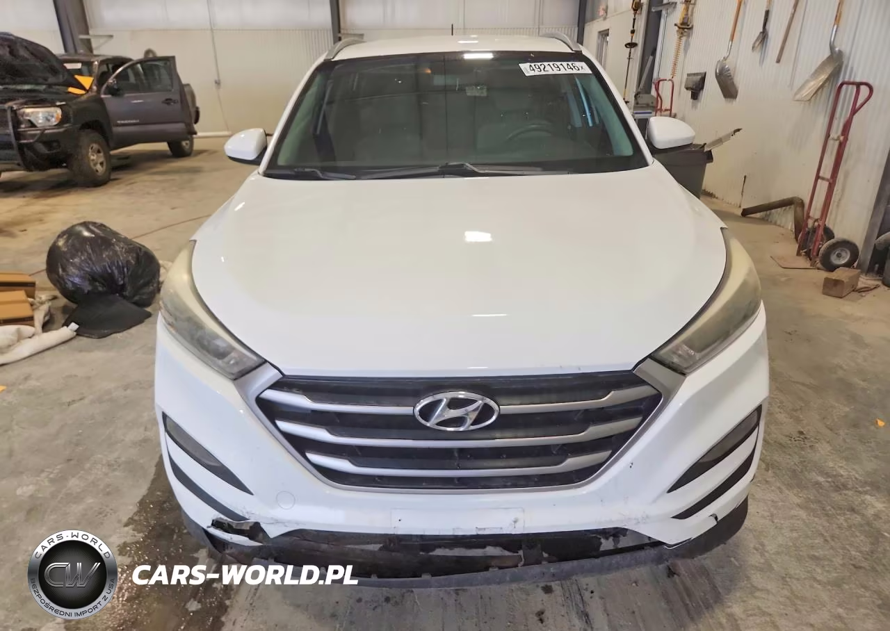 2017 Hyundai Tucson Se VIN:KM8J33A48HU386374 - 5