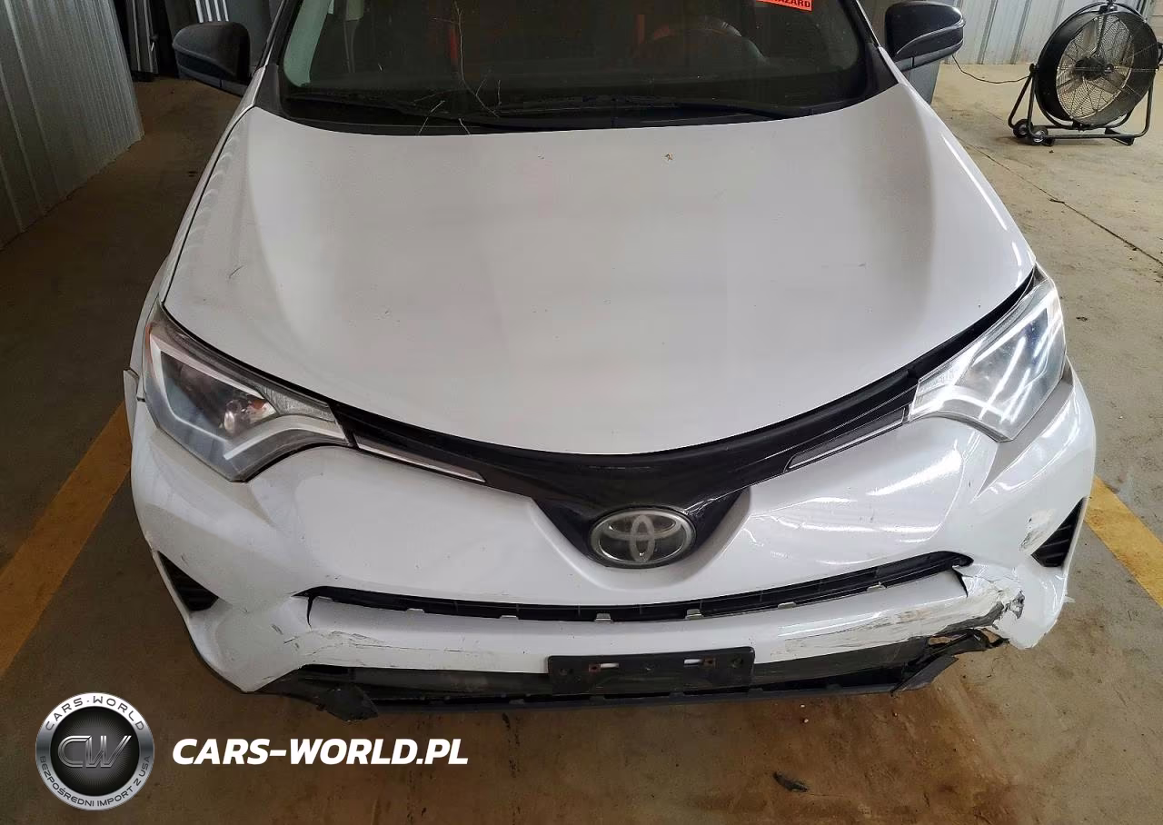 2017 Toyota Rav4 Le VIN:JTMBFREV3HD198612 - 11
