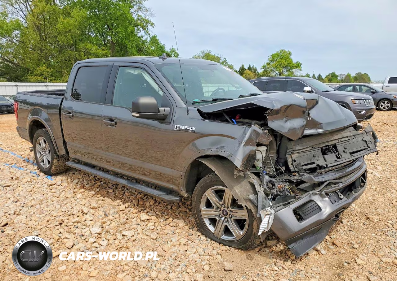 2018 Ford F150 Supercrew VIN:1FTEW1EP3JFE07020 - 4
