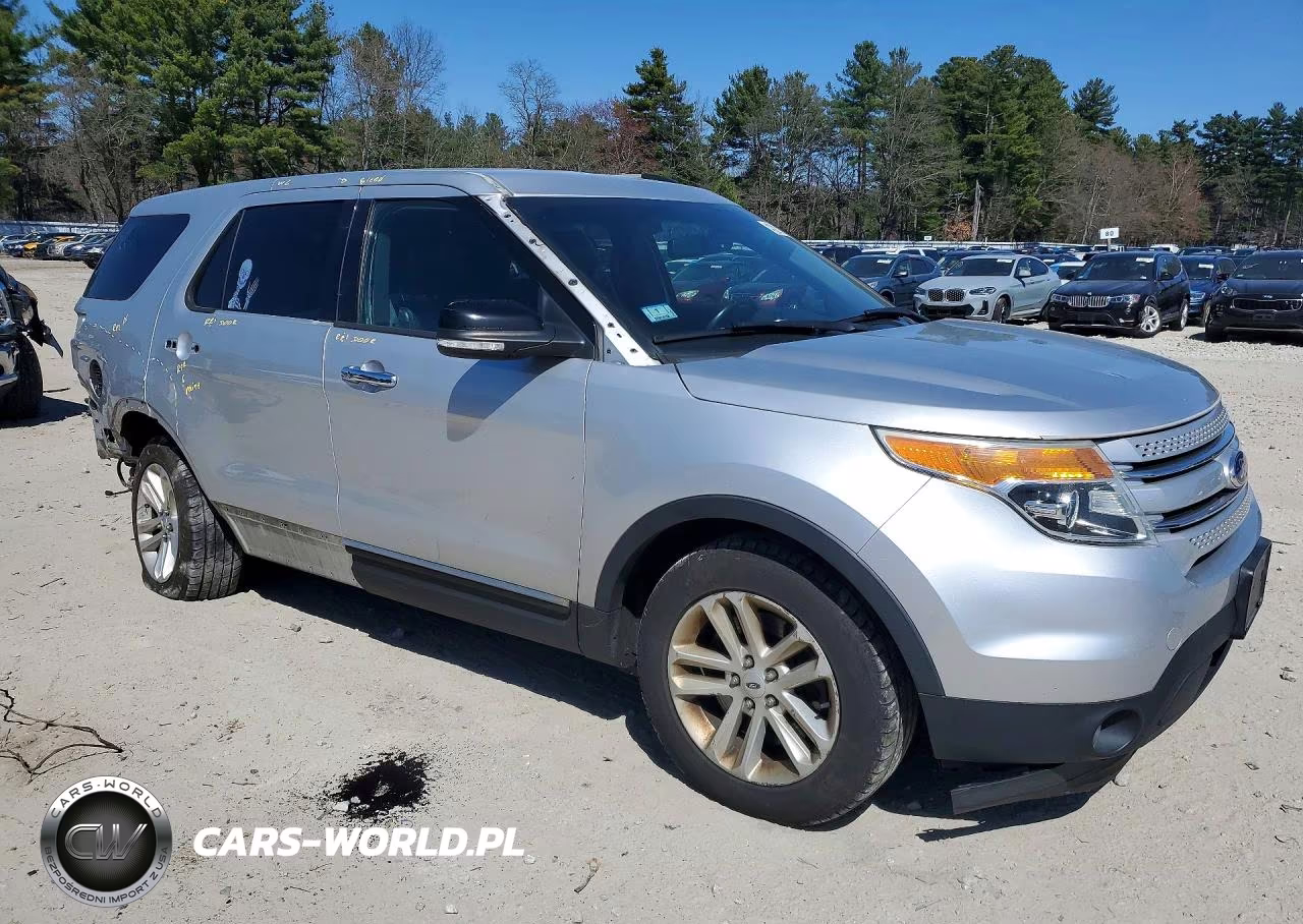 2014 Ford Explorer Xlt VIN:1FM5K8D81EGA25594 - 4