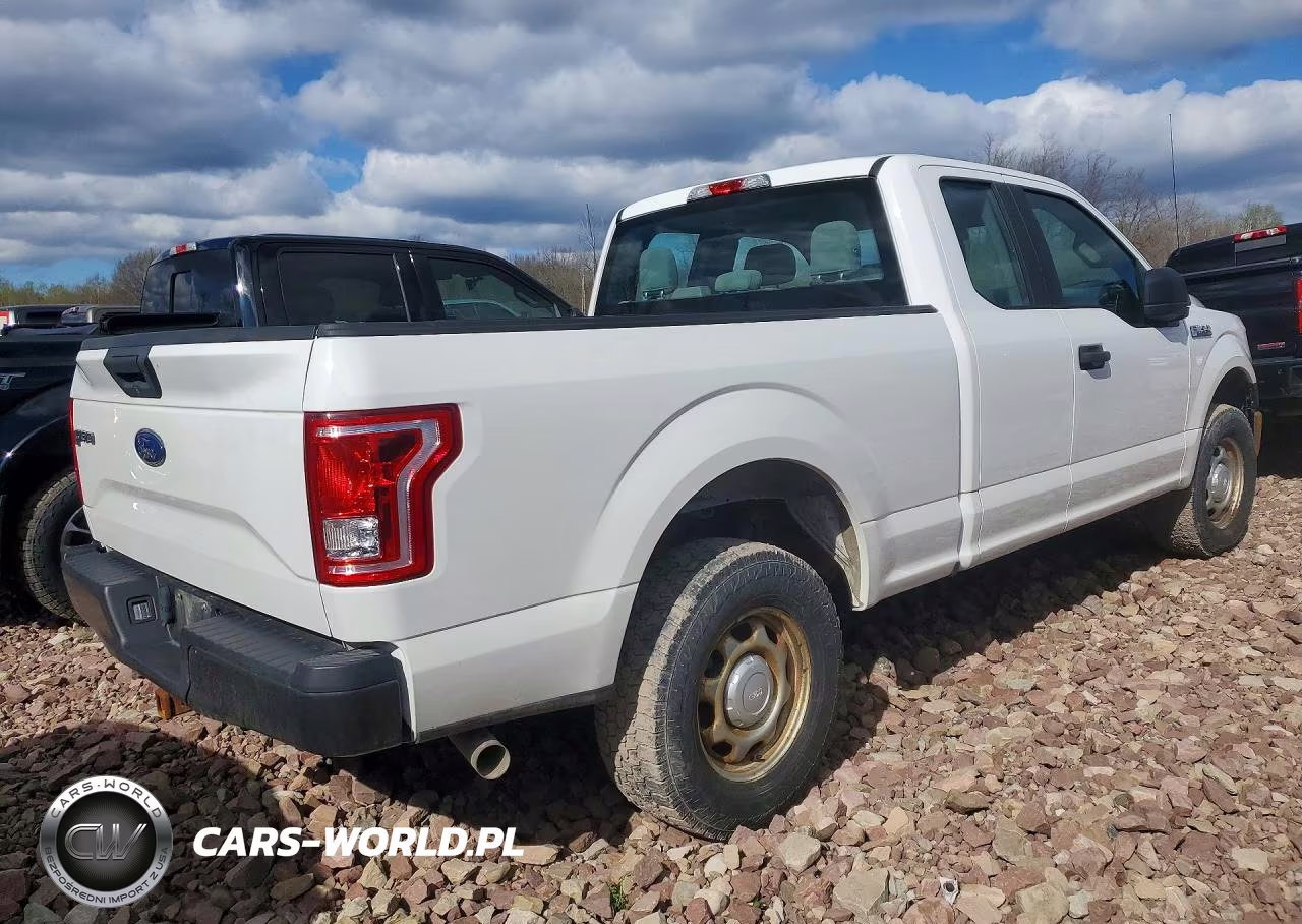 2017 Ford F150 Super Cab VIN:1FTEX1E81HFA54390 - 3