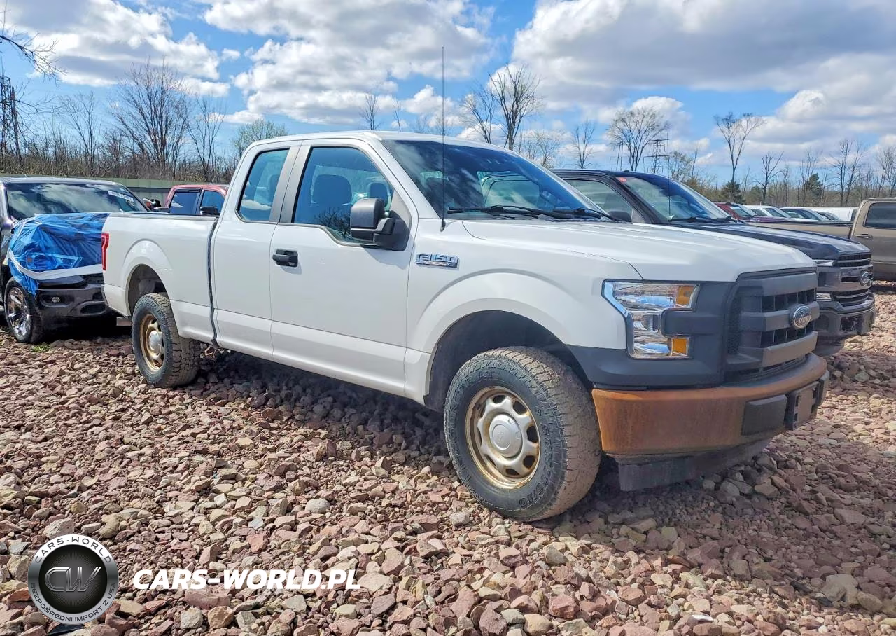 2017 Ford F150 Super Cab VIN:1FTEX1E81HFA54390 - 4