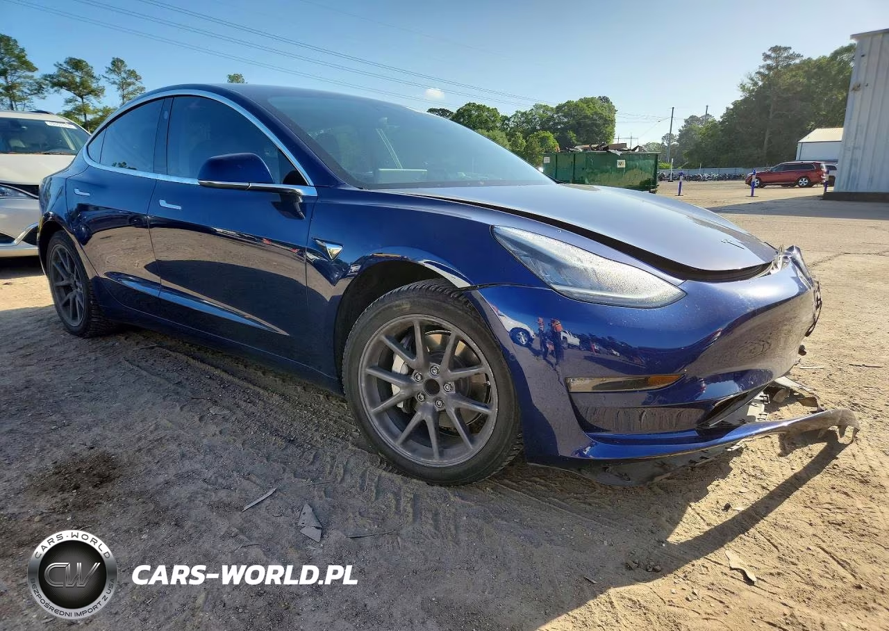 2018 Tesla Model 3 VIN:5YJ3E1EAXJF059260 - 4