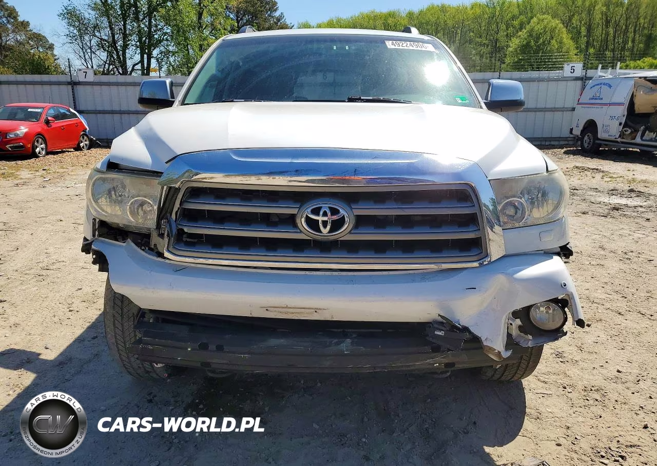 2015 Toyota Sequoia Platinum VIN:5TDDW5G14FS117453 - 5