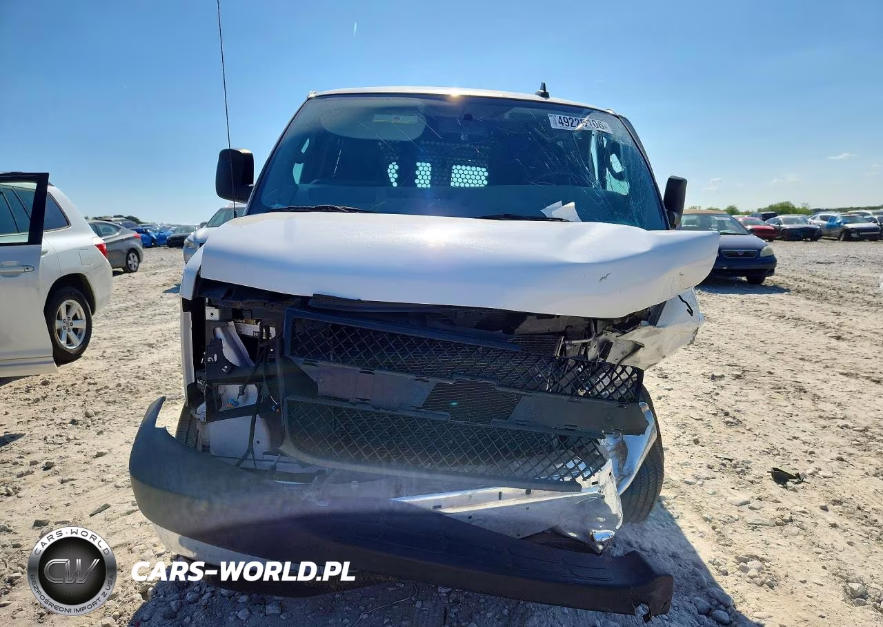 2022 Chevrolet Express G2500 VIN:1GCWGAFP1N1211290 - 5