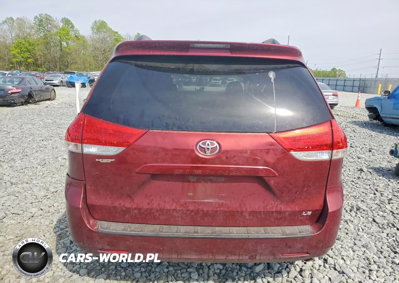 2011 Toyota Sienna Le VIN:5TDKK3DC9BS075482 - 6