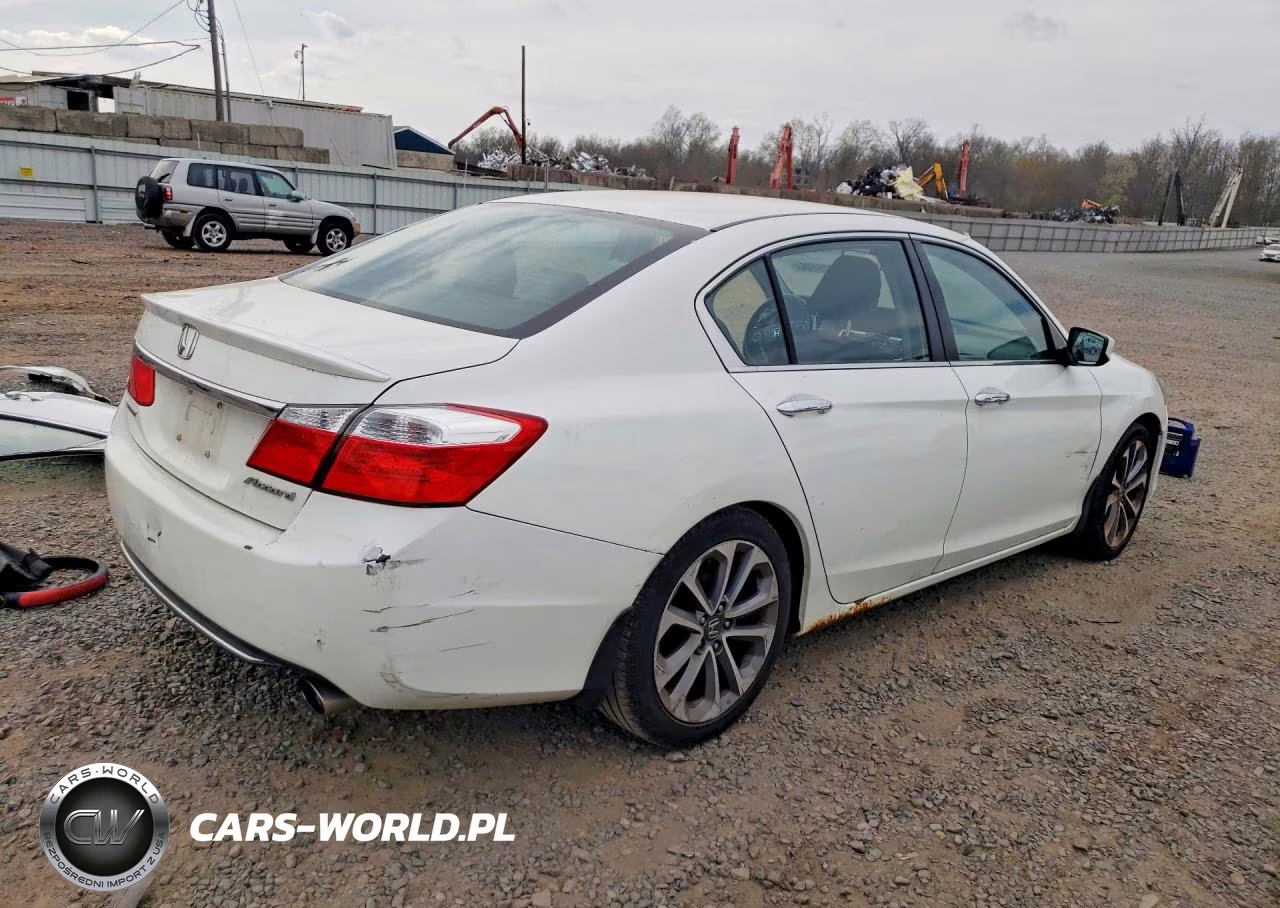 2014 Honda Accord Sport VIN:1HGCR2F58EA120262 - 3