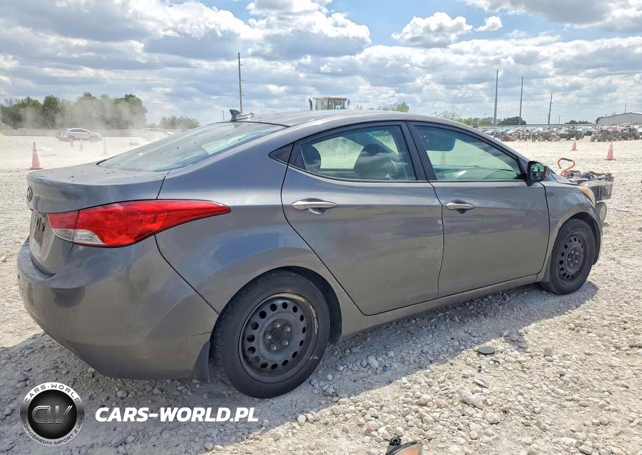 2012 Hyundai Elantra Gls VIN:5NPDH4AE0CH140729 - 3