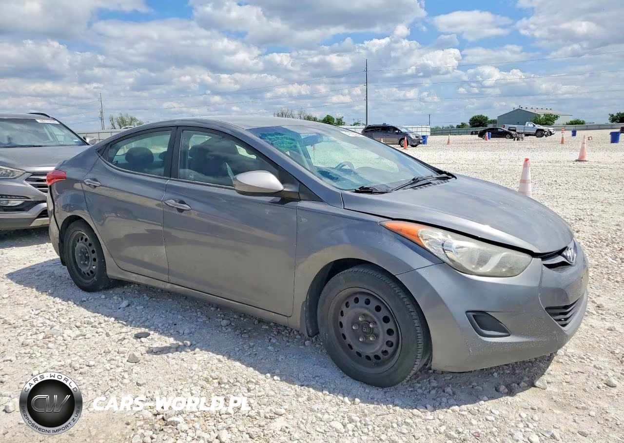 2012 Hyundai Elantra Gls VIN:5NPDH4AE0CH140729 - 4