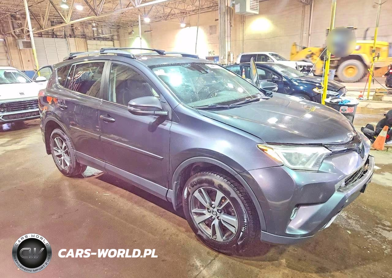 2018 Toyota Rav4 Xle VIN:JTMRFREV5JD228052 - 4