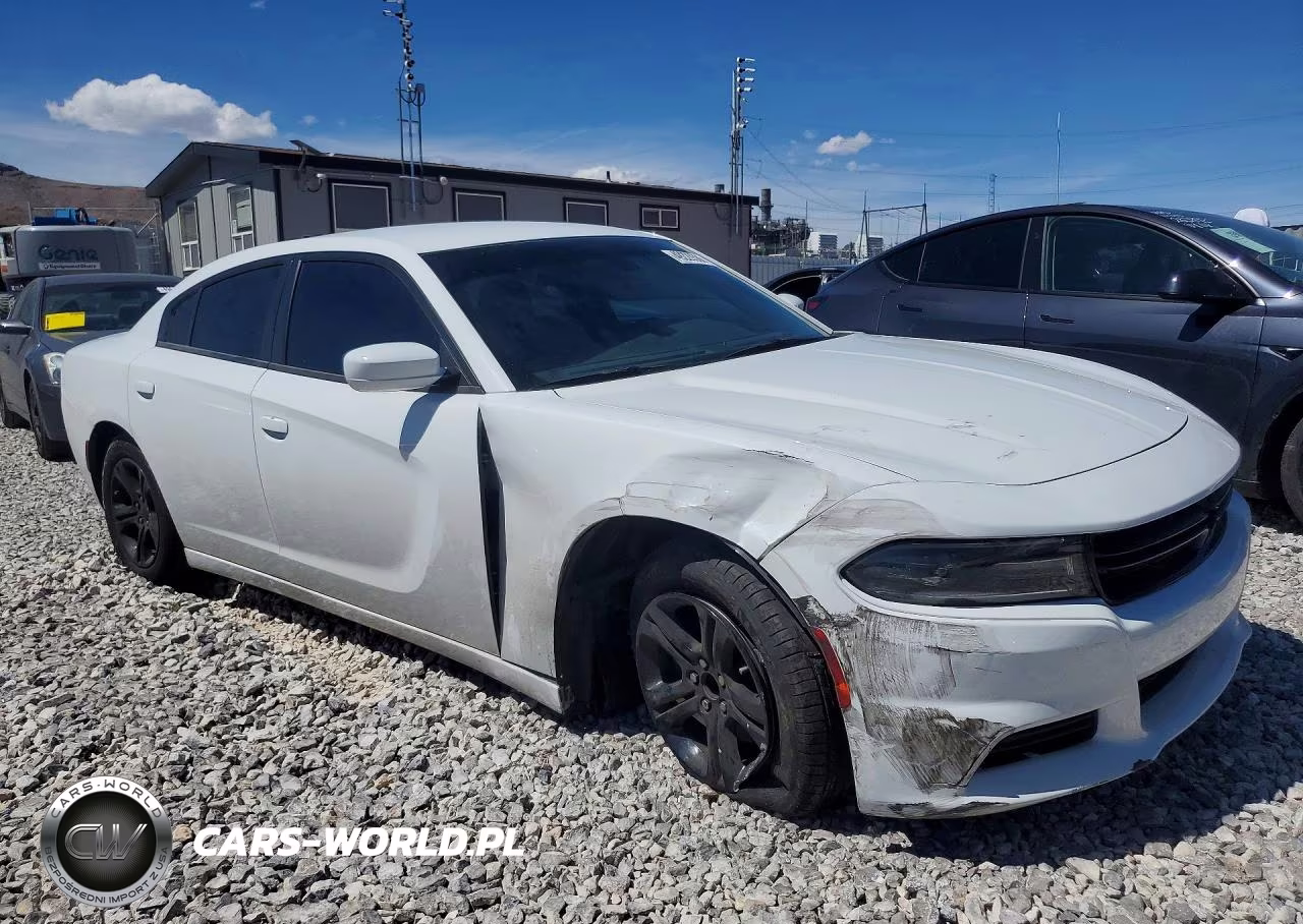 2019 Dodge Charger Sxt VIN:2C3CDXBG8KH714272 - 4