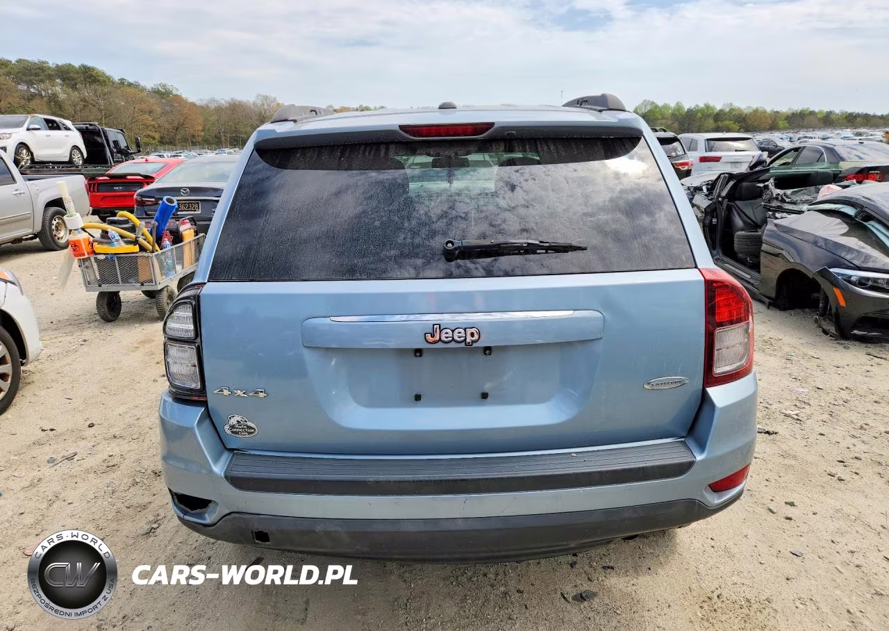 2014 Jeep Compass Latitude VIN:1C4NJDEB7ED528865 - 6