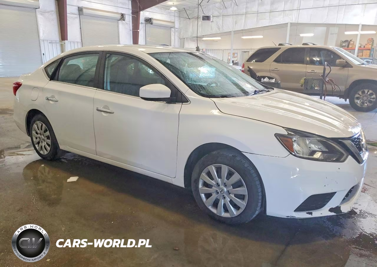 2019 Nissan Sentra S VIN:3N1AB7AP1KY338635 - 4