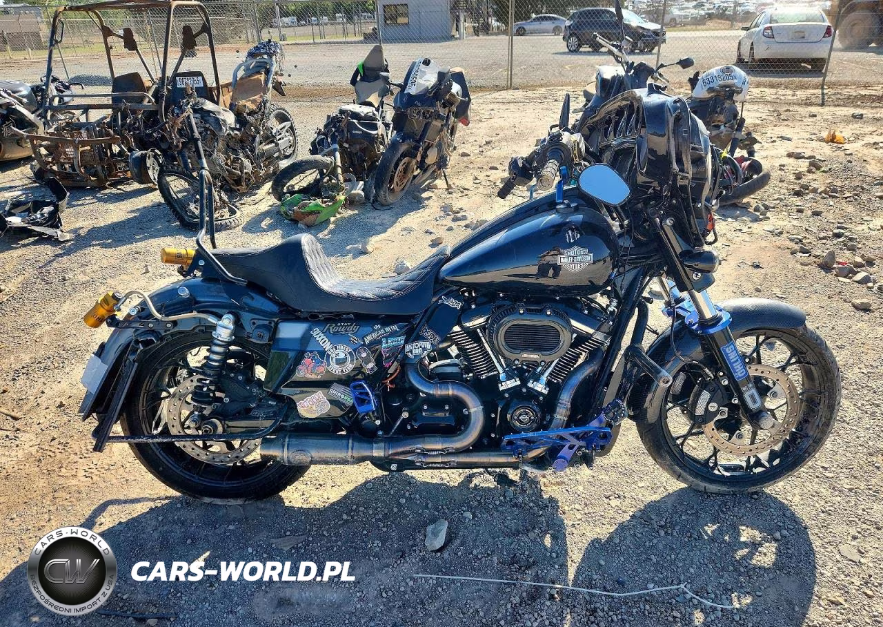 2021 Harley-Davidson Flhxs – zdjęcie 1 z 10