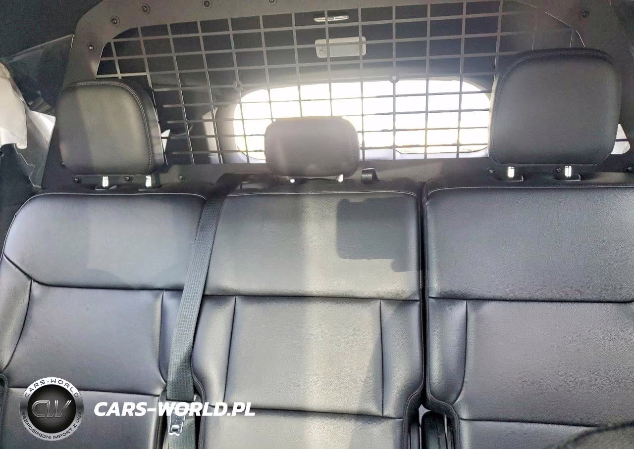 2023 Ford Explorer Police Interceptor VIN:1FM5K8AB7PGC18707 - 10