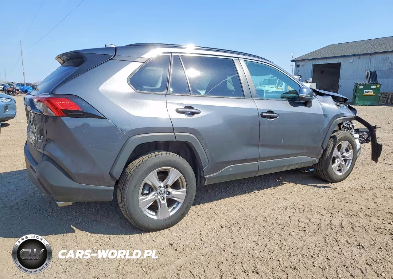 2023 Toyota Rav4 Xle VIN:2T3P1RFV5PW376461 - 3