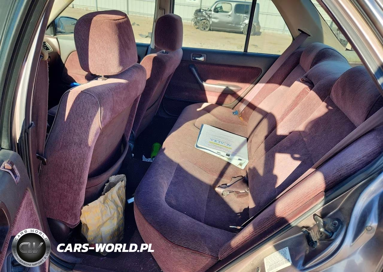 1993 Honda Accord Lx VIN:JHMCB7658PC046766 - 12