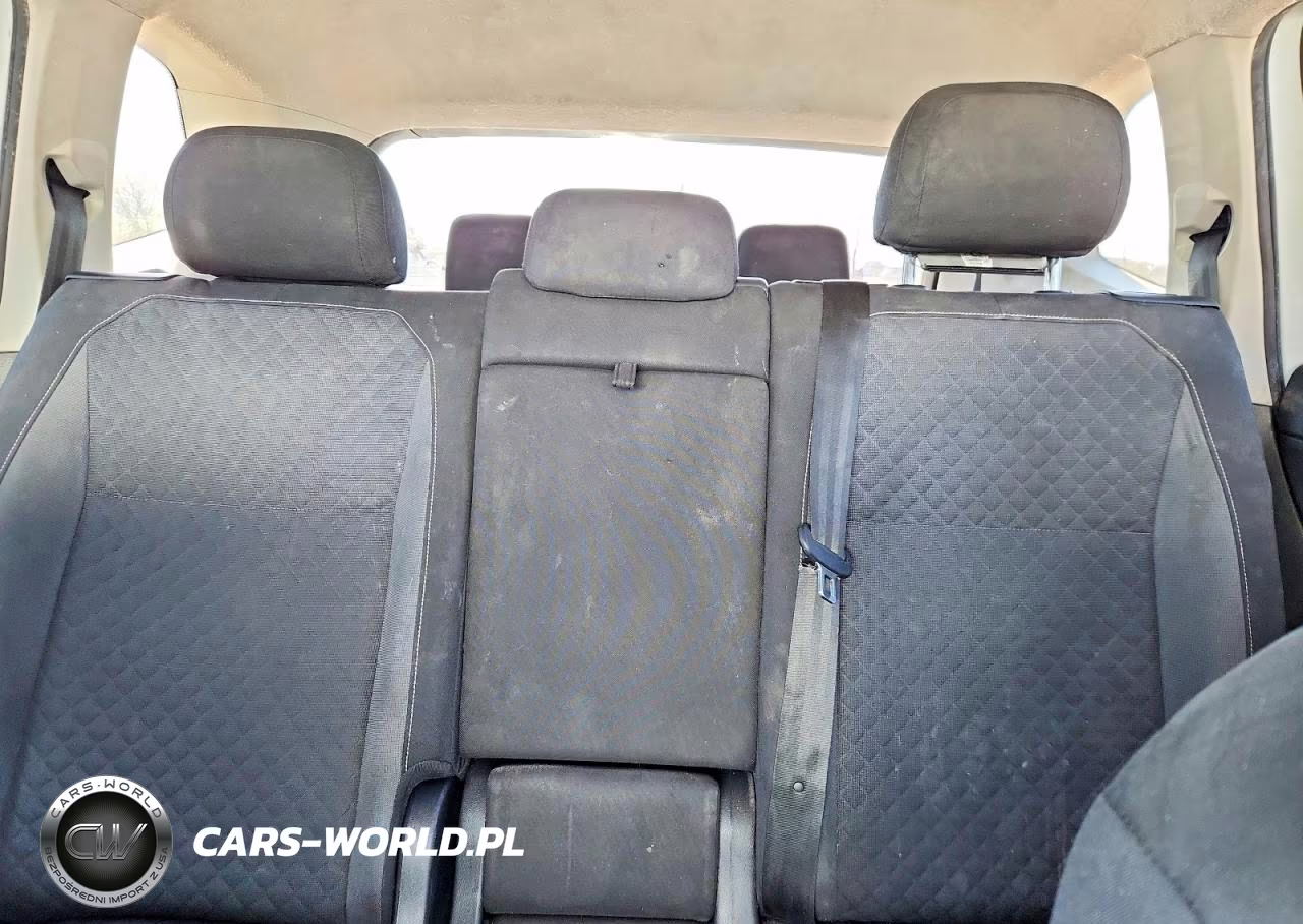 2021 Volkswagen Tiguan S VIN:3VV1B7AX0MM128178 - 10