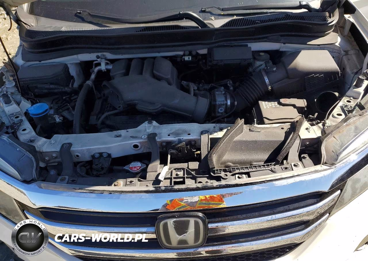 2018 Honda Pilot Touring VIN:5FNYF6H98JB020328 - 12