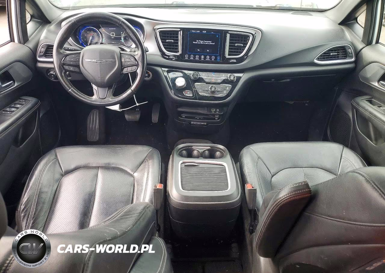 2019 Chrysler Pacifica Touring L Plus VIN:2C4RC1EG8KR574784 - 8