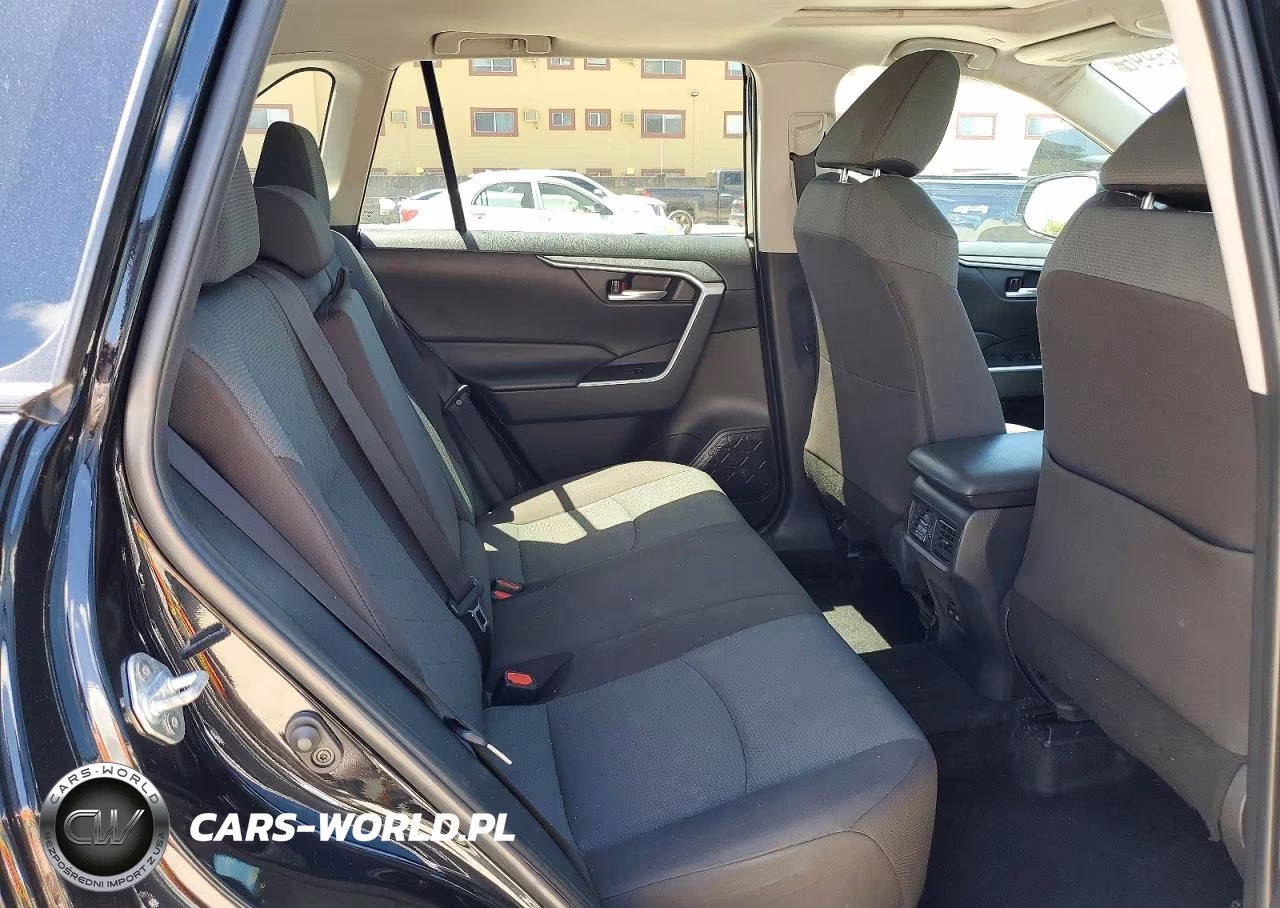 2024 Toyota Rav4 Xle VIN:2T3W1RFV6RC291466 - 10