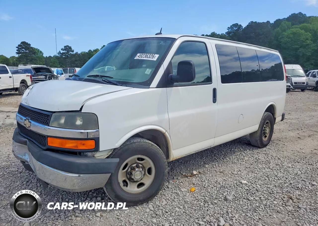 2013 Chevrolet Express G2500 Lt