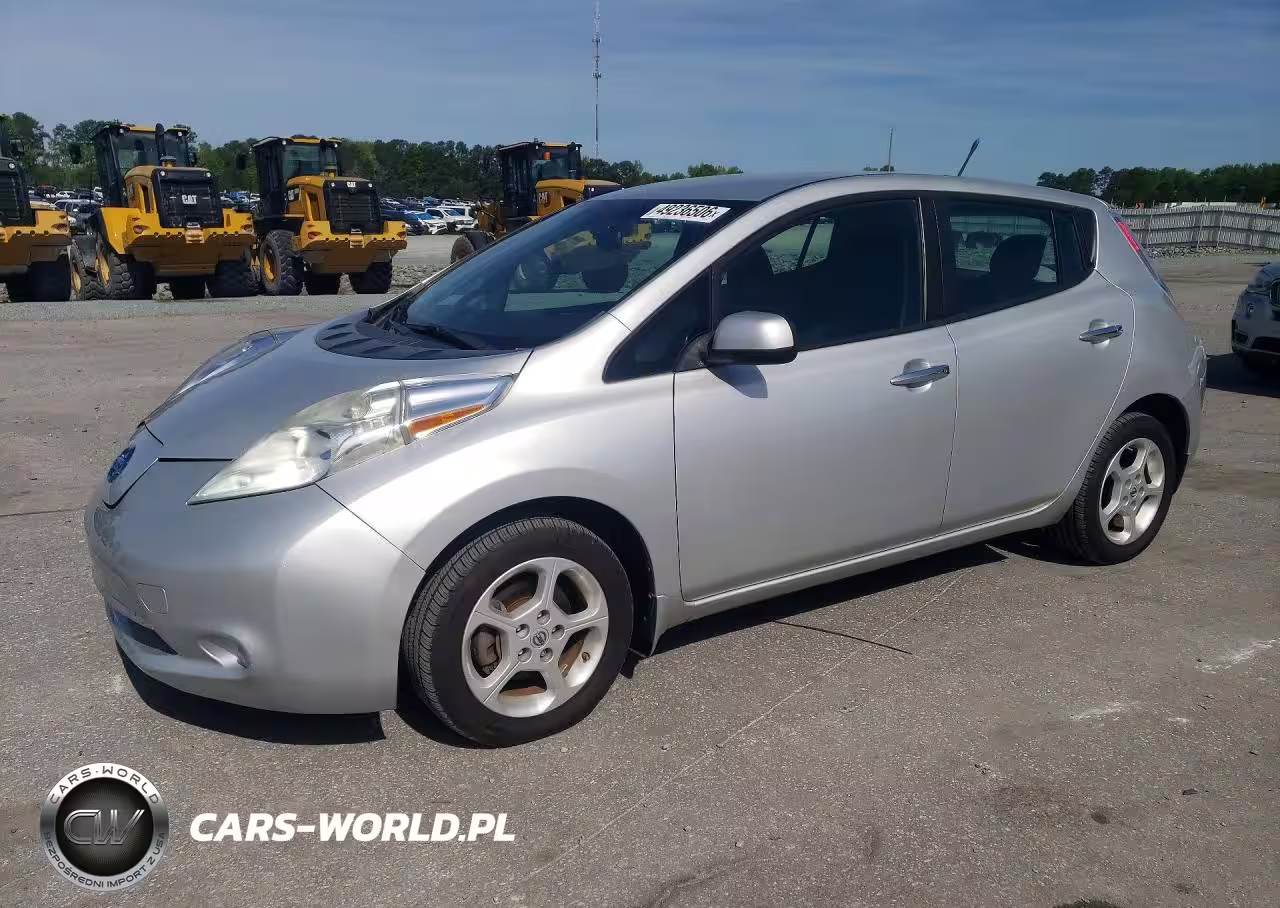 2013 NISSAN LEAF S