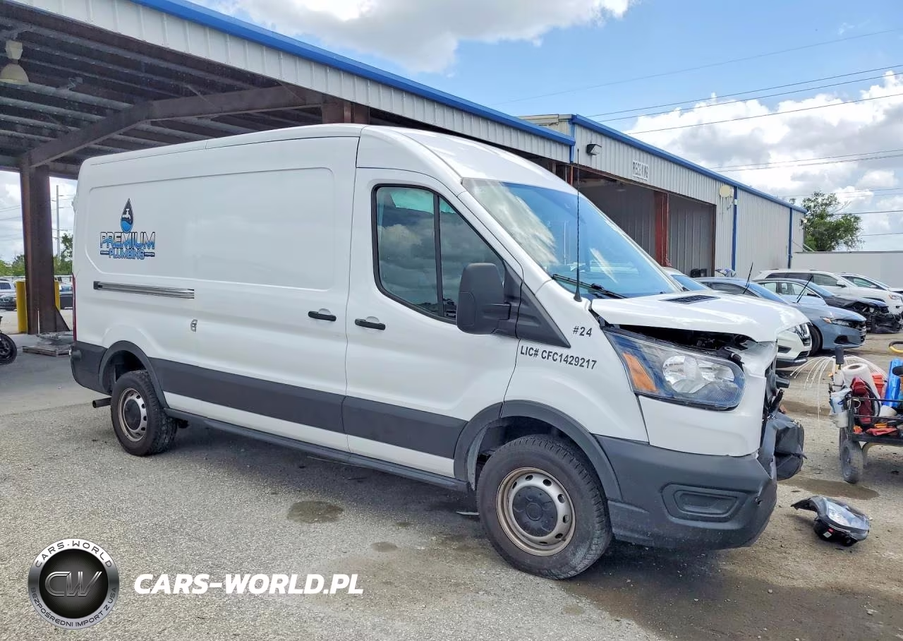 2024 Ford Transit 250 Delivery Van VIN:1FTBR1C84RKB87153 - 4