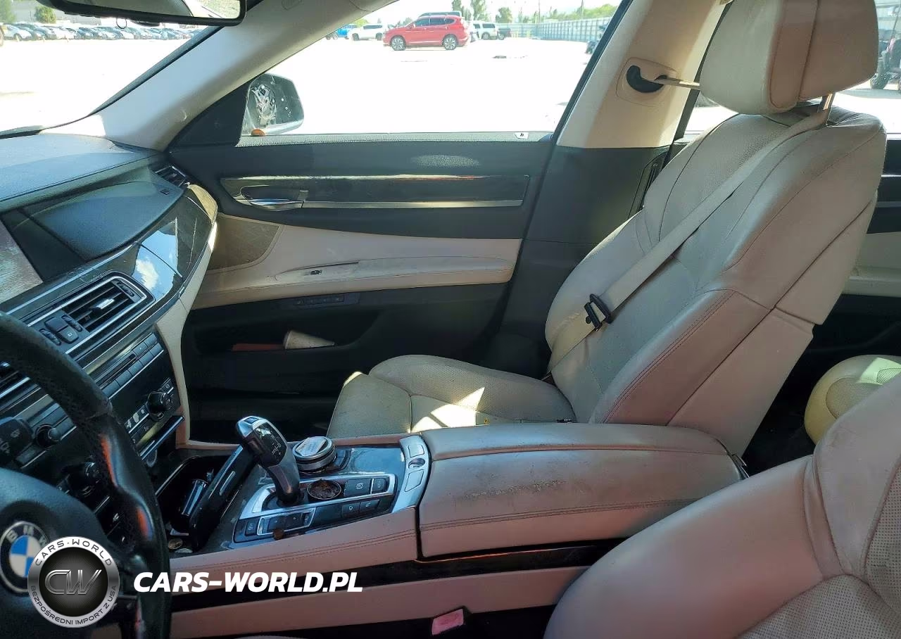 2012 BMW 750 Lxi VIN:WBAKC8C57CC437645 - 7