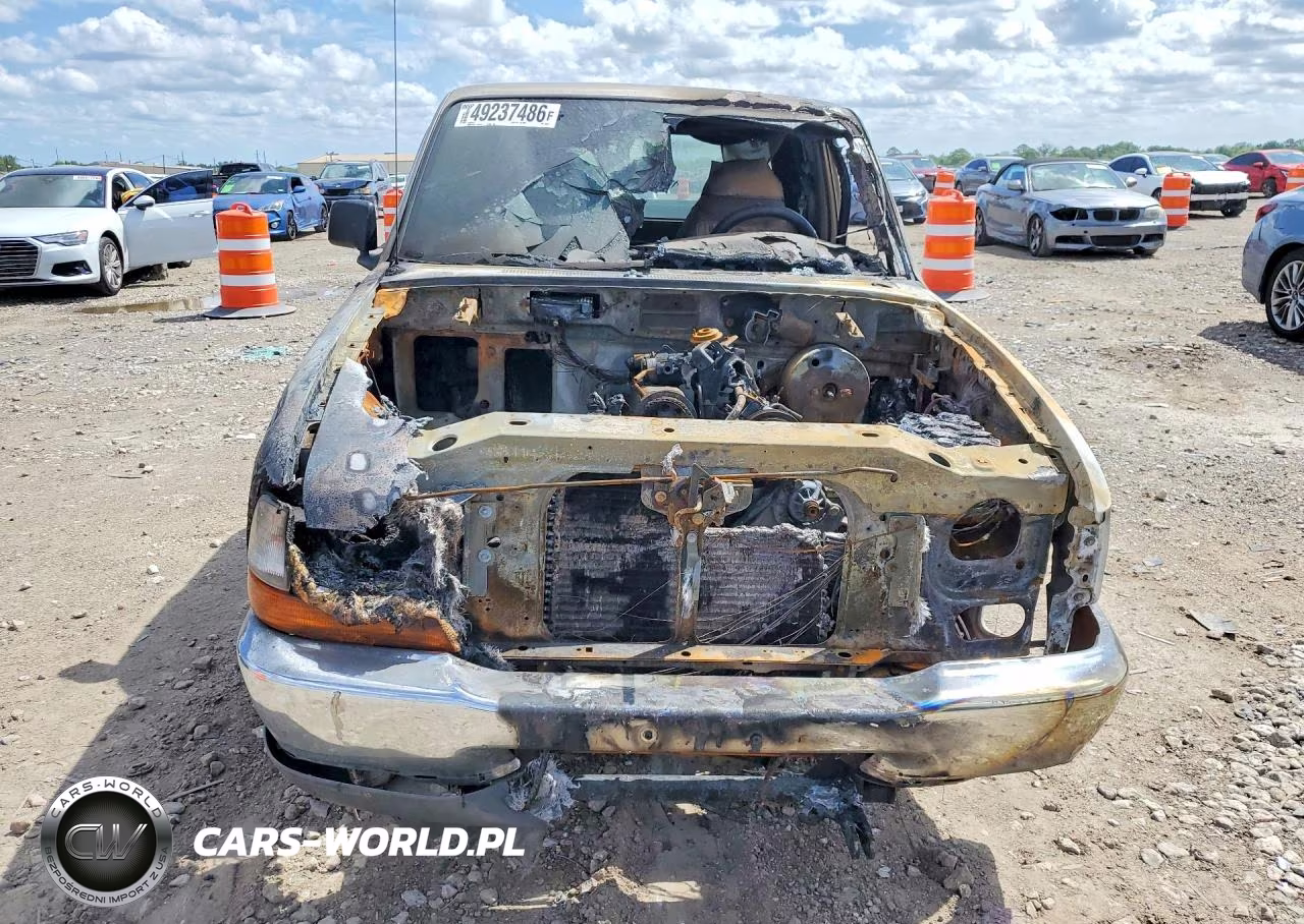 1999 Ford Ranger Super Cab VIN:1FTYR14C4XTB00615 - 5