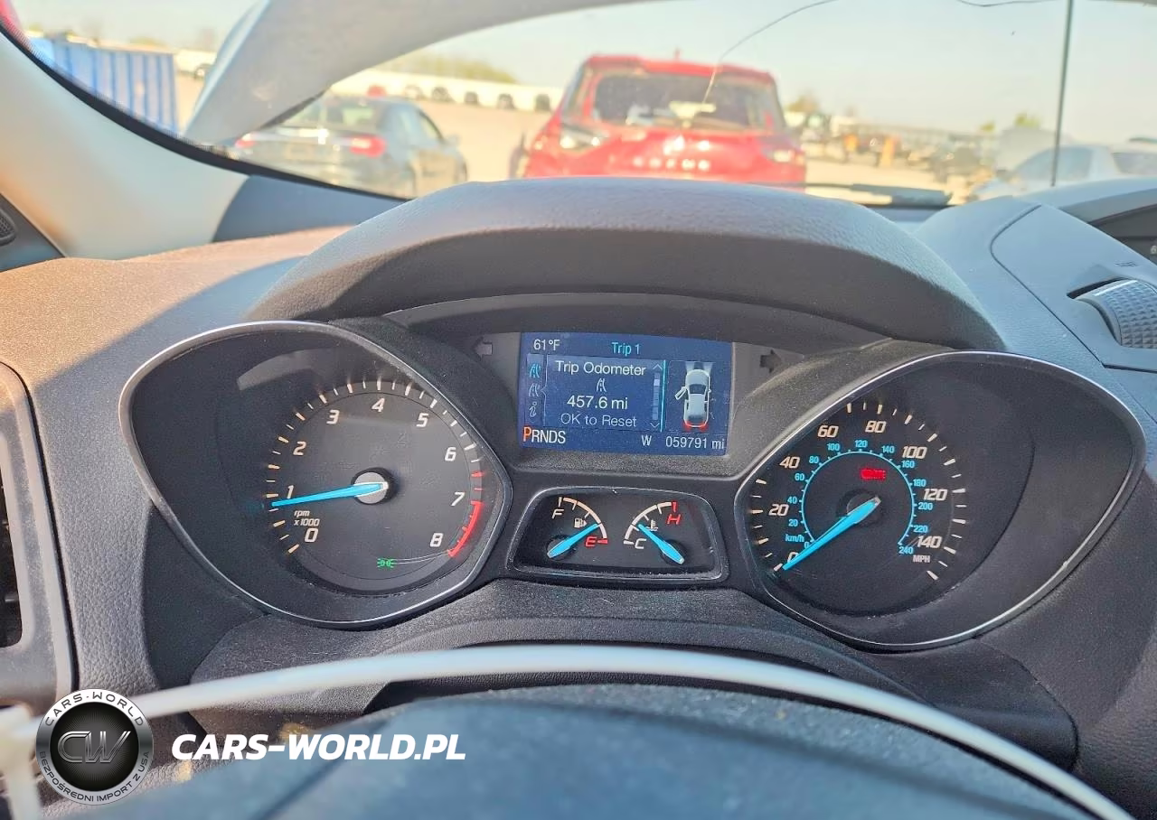 2015 Ford Escape S VIN:1FMCU0F7XFUB91462 - 9