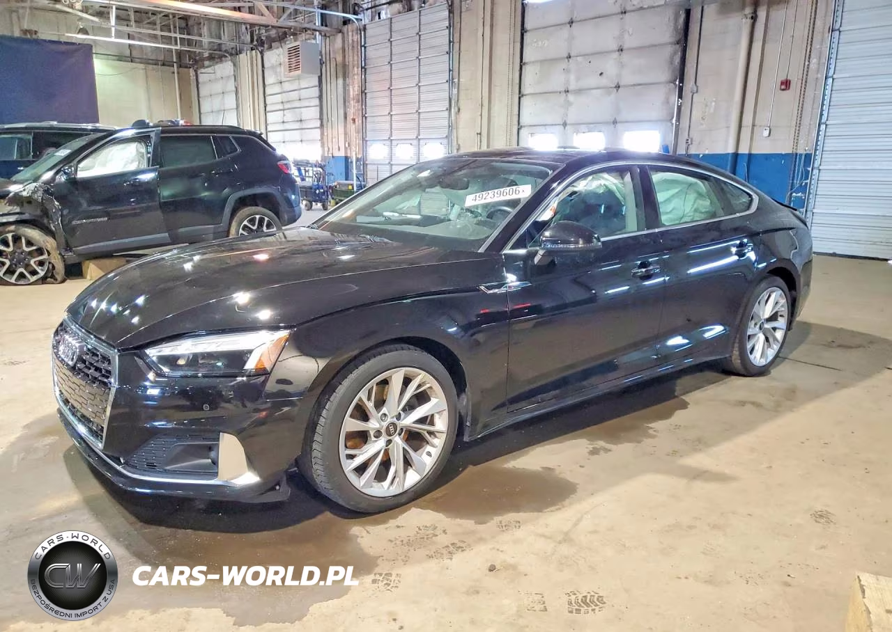 2022 Audi A5 Premium Plus 40 – zdjęcie 1 z 12