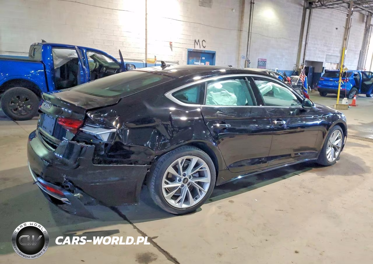 2022 Audi A5 Premium Plus 40 VIN:WAUCBCF56NA030341 - 3