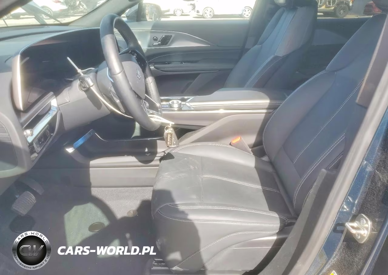 2024 Cadillac Lyriq Tech VIN:1GYKPMRK7RZ138332 - 7
