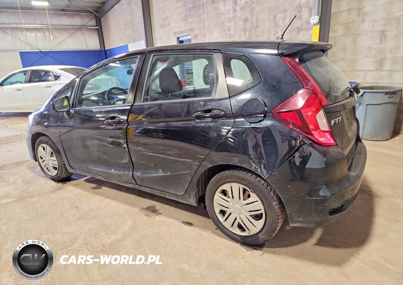 2018 Honda Fit Lx VIN:3HGGK5H49JM732088 - 2