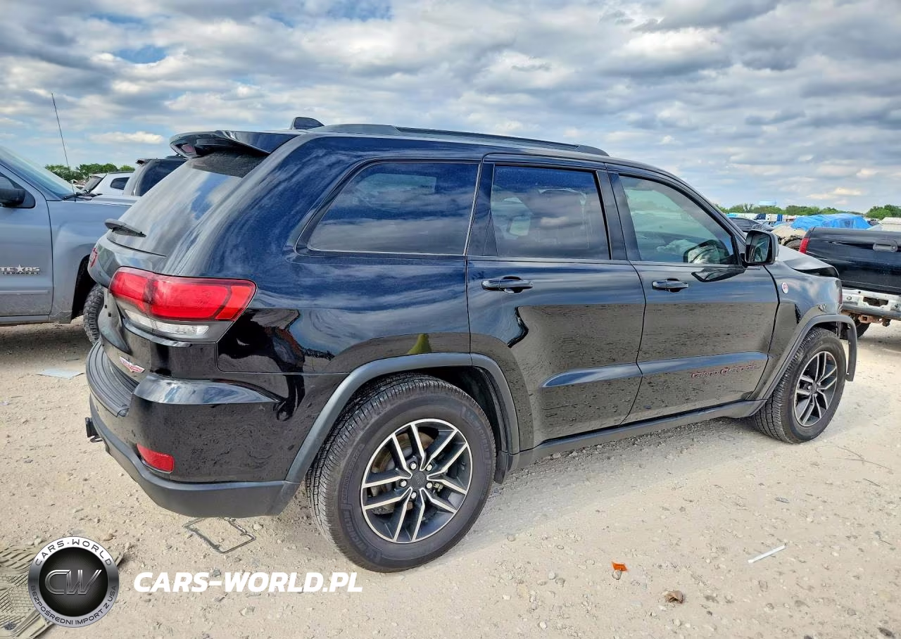 2020 Jeep Grand Cherokee Trailhawk VIN:1C4RJFLG3LC293928 - 3