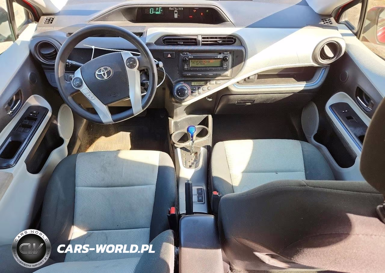 2012 Toyota Prius C Two VIN:JTDKDTB3XC1002231 - 8