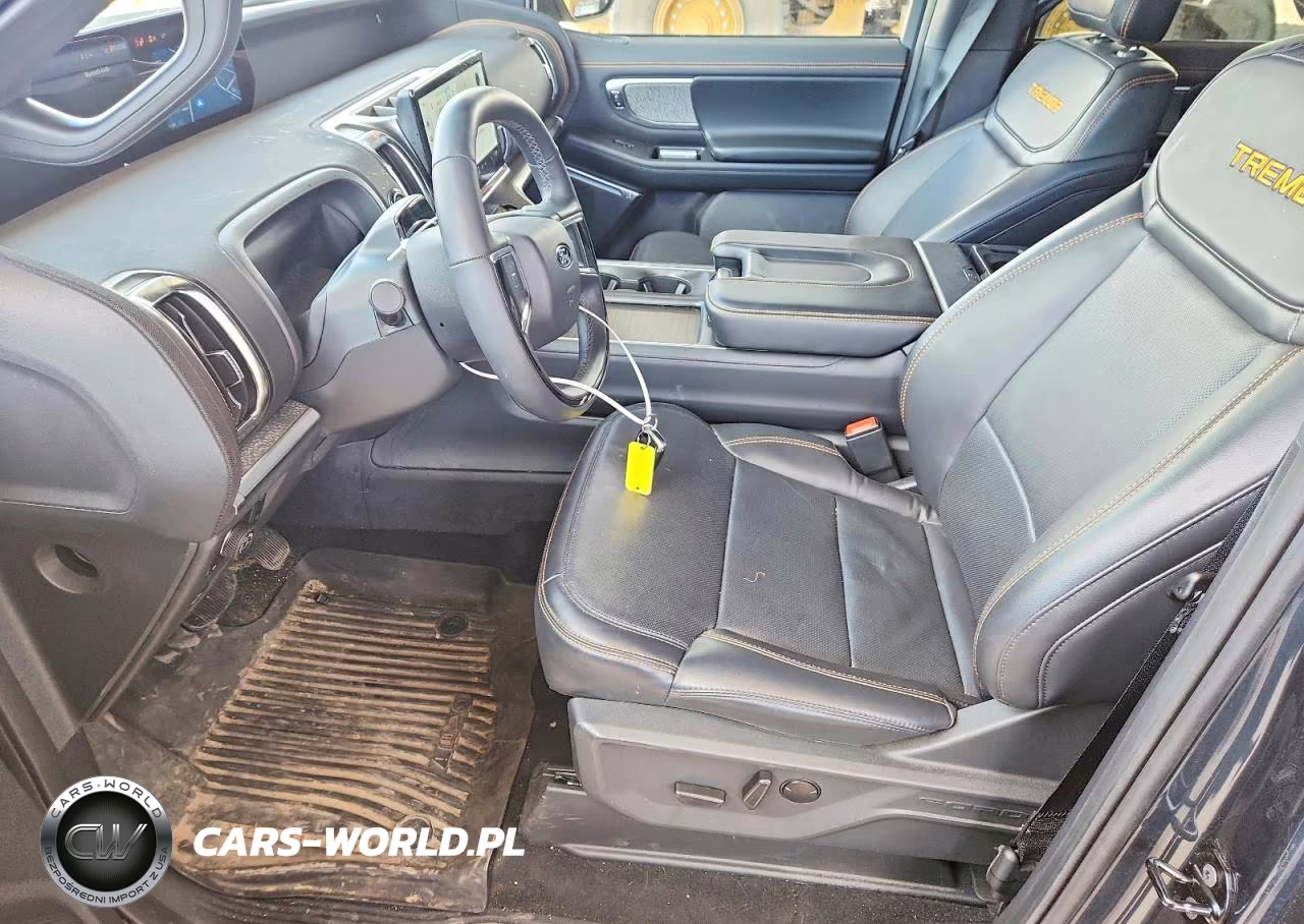 2025 Ford Expedition Tremor VIN:1FMJU1RG8SEA62018 - 7
