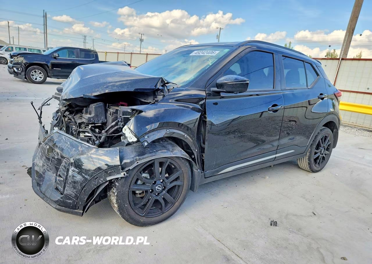2024 Nissan Kicks Sr