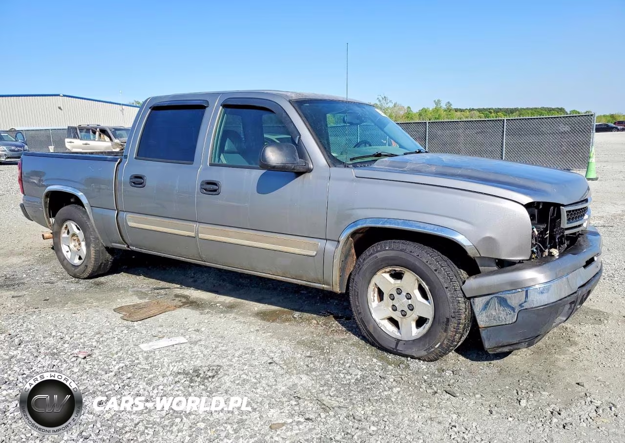 2006 Chevrolet Silverado C1500 VIN:2GCEC13T561132709 - 4