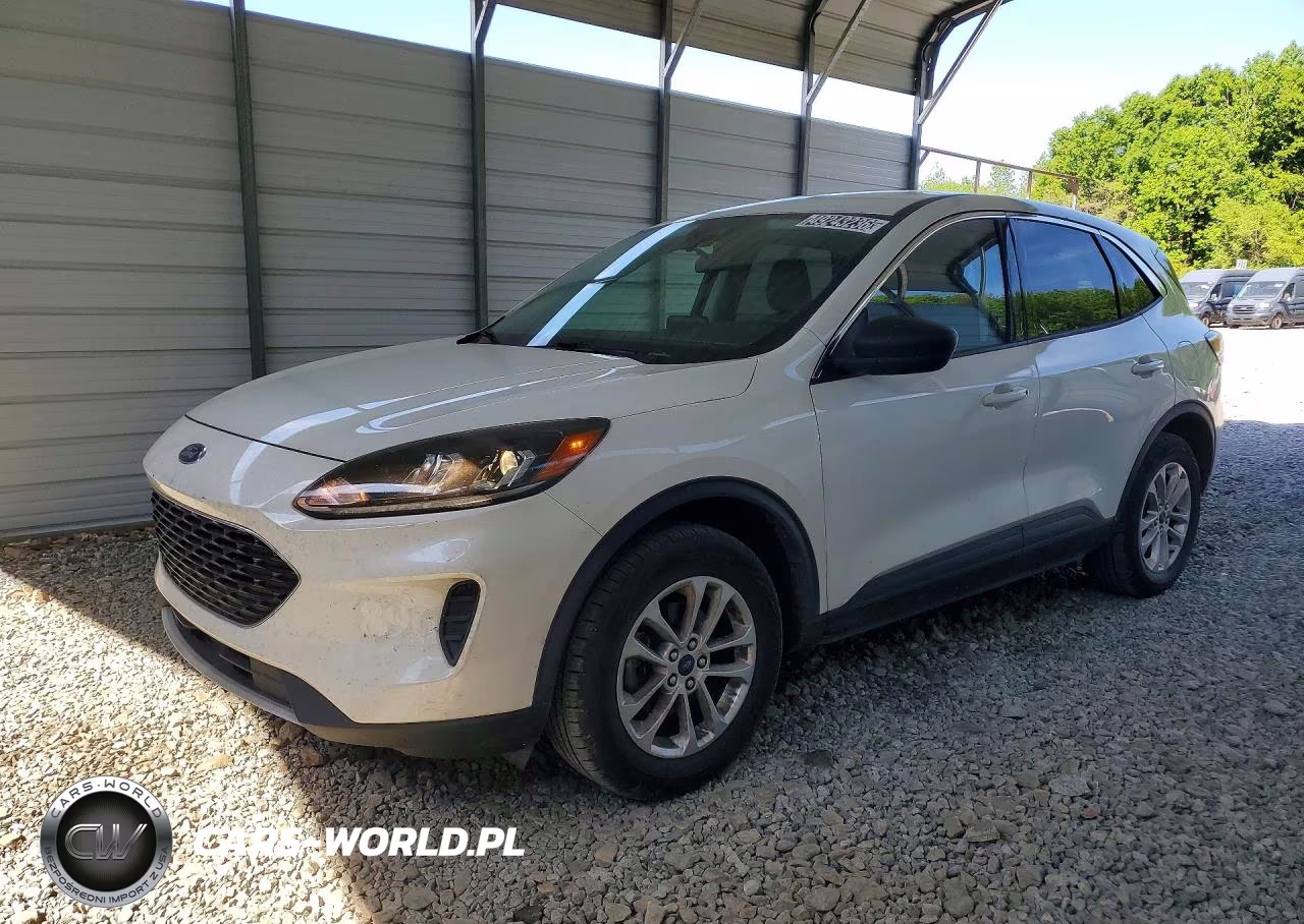 2022 Ford Escape Se