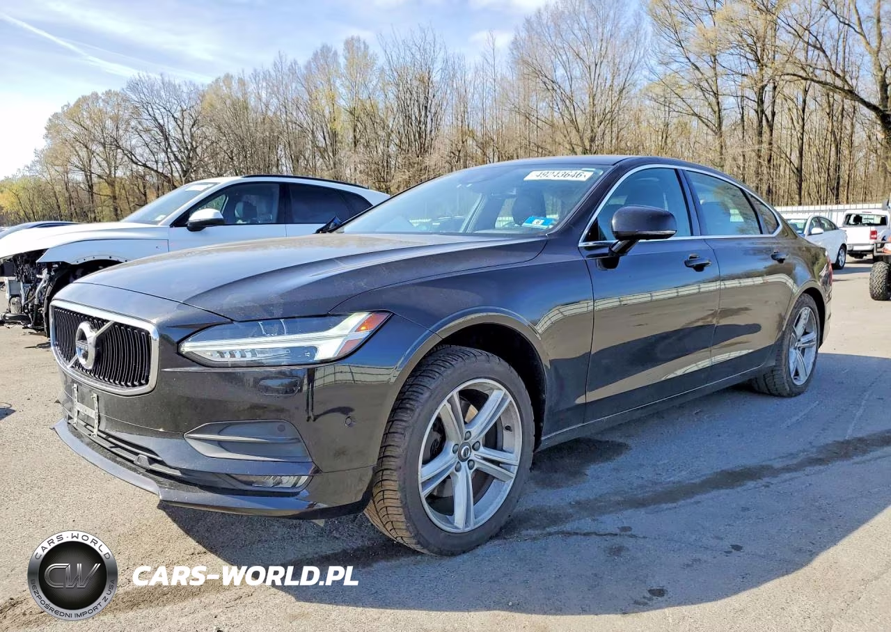 2018 Volvo S90 T5 Momentum – zdjęcie 1 z 12